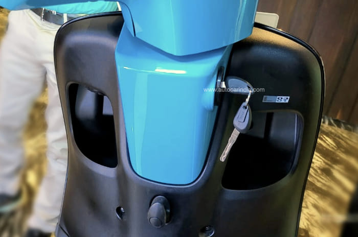 Affordable Bajaj Chetak surfaces before May launch